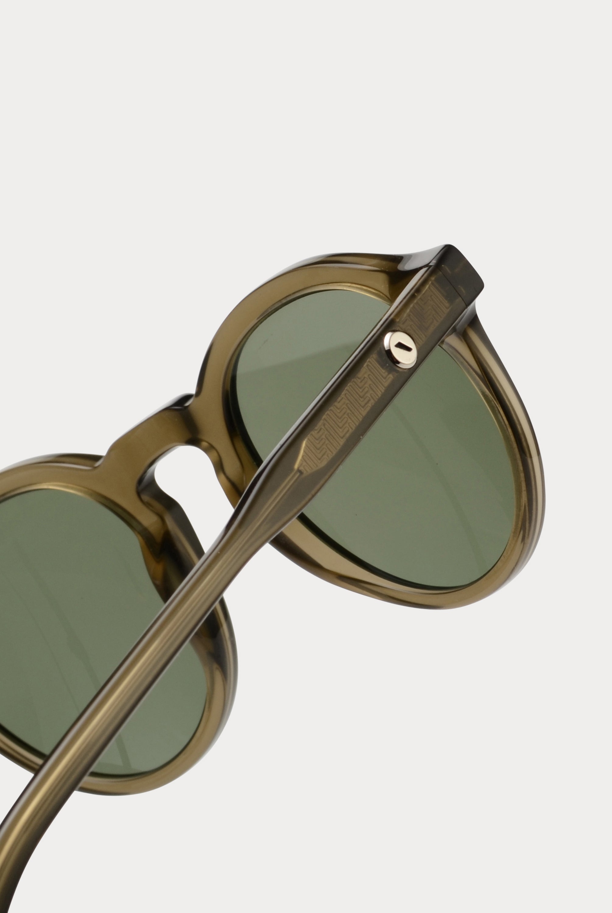 CAP FERRAT OLIVE GREEN 4