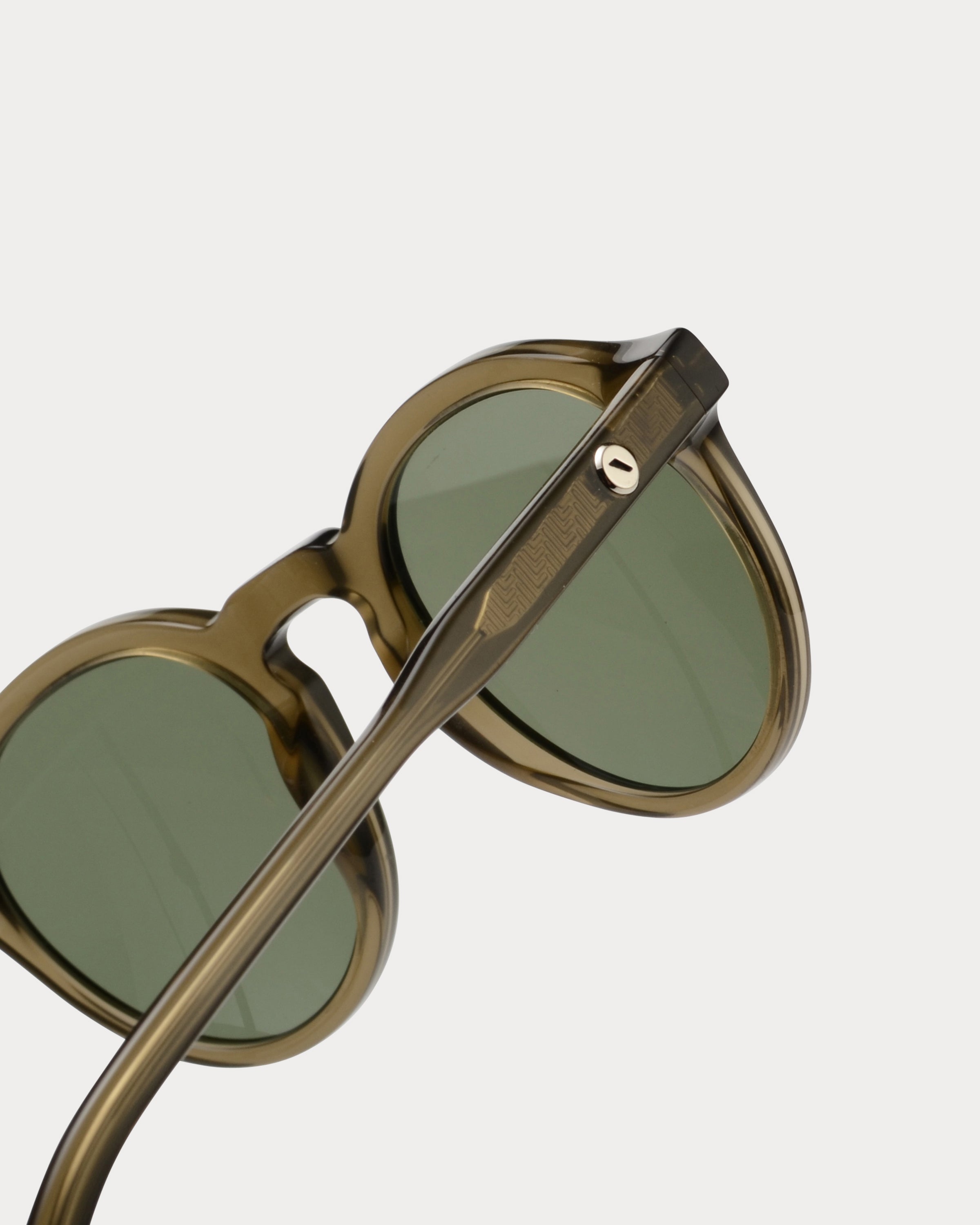 CAP FERRAT OLIVE GREEN 4