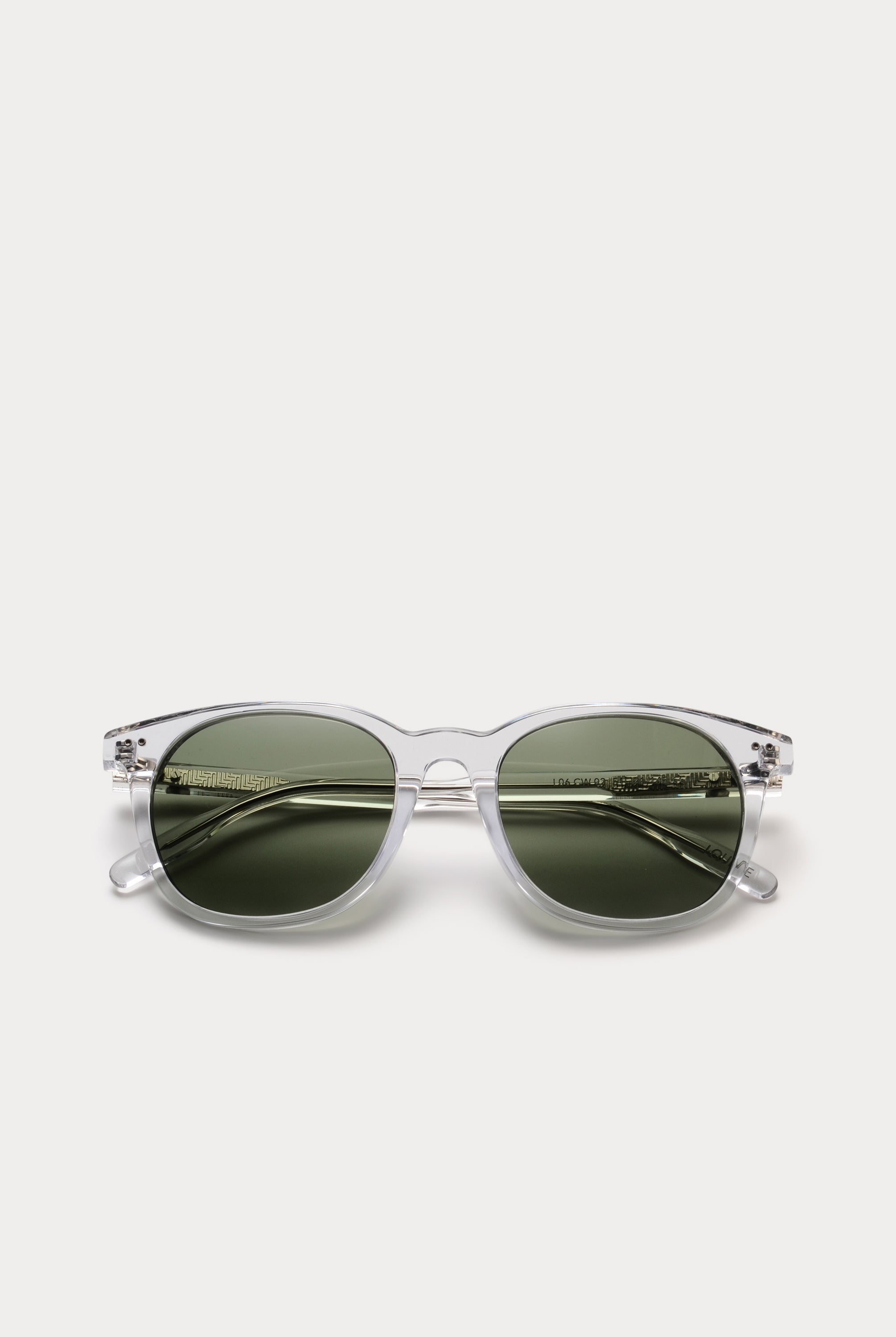 MENTON CRYSTAL WHITE 3